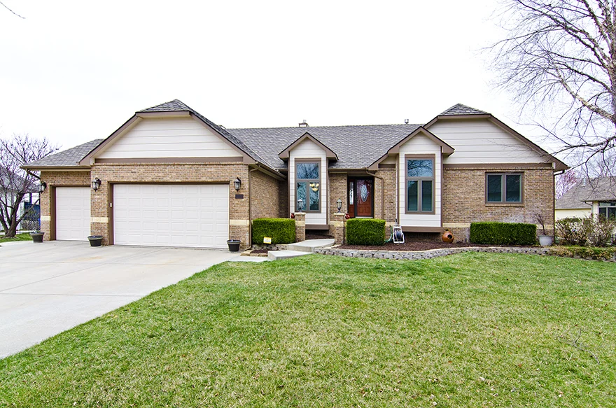 108 N. Forestview Ct. photo 1