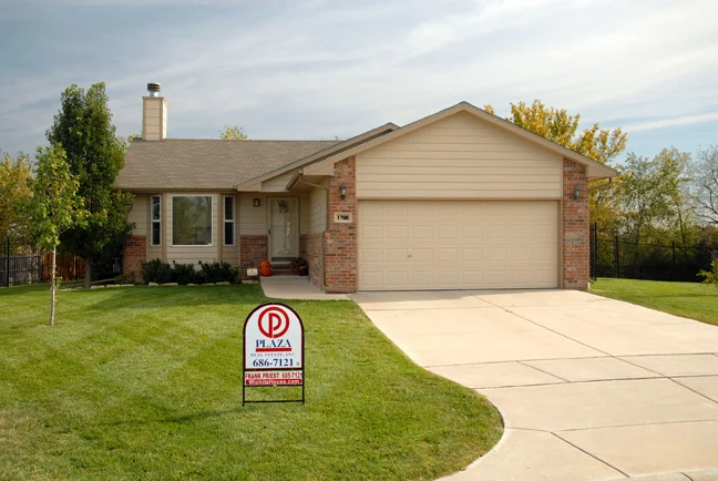 1708 N. Sugarberry Ct photo 1