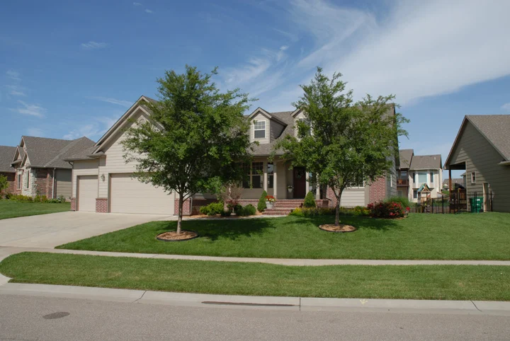 1709 Rocky Glen photo 1