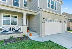 2334 N. Lakeside Cir. photo 1