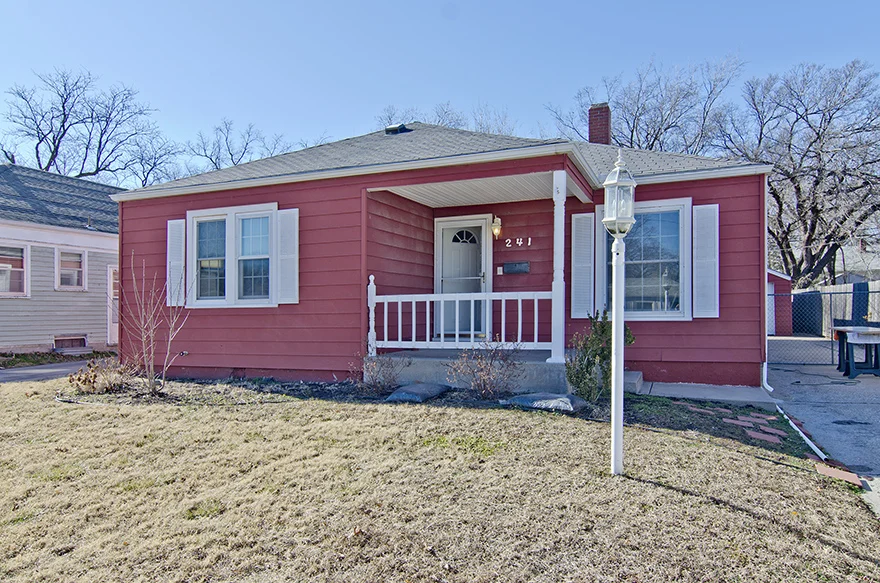 241 S. Glendale photo 1