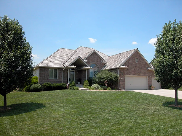 635 Glendevon Way photo 1